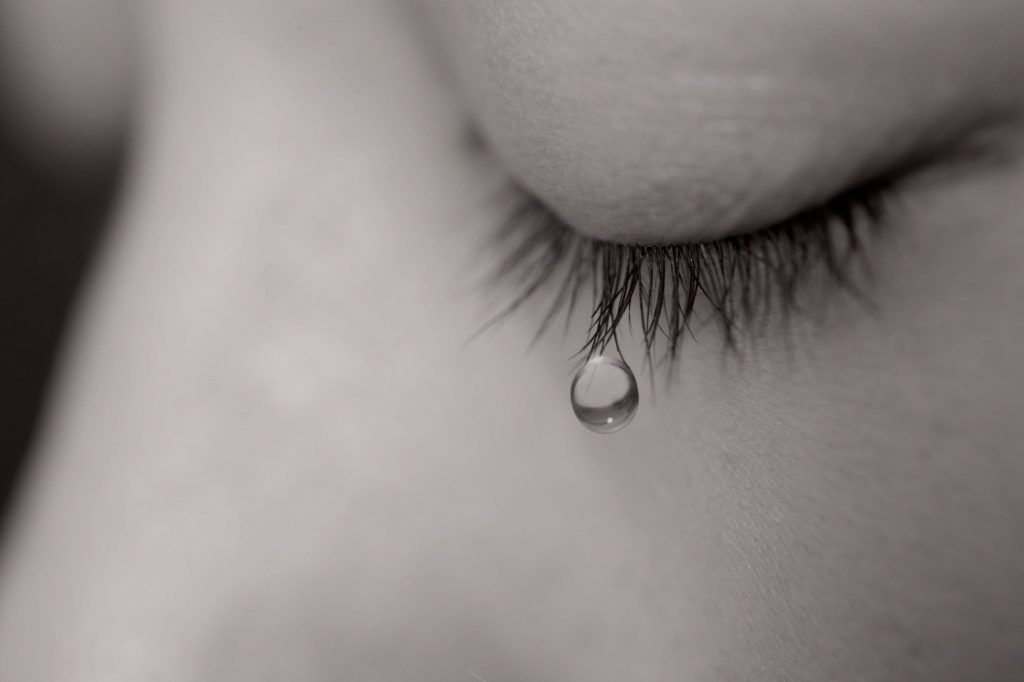 Có ba loại nước mắt đều có vị mặn